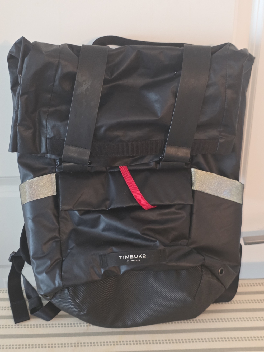 TIMBUK2 Robin Pack Waterproof Commuter Rolltop Backpack – Jet Black